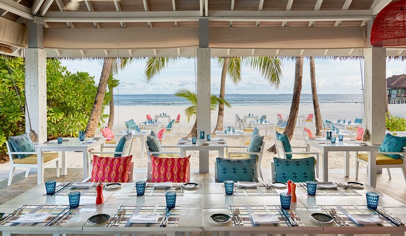 indian-ocean-holidays-maldives-seaside-finolhu-baa-atoll-maldives-beach-kitchen