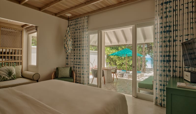 indian-ocean-holidays-maldives-seaside-finolhu-baa-atoll-maldives-beach-villa