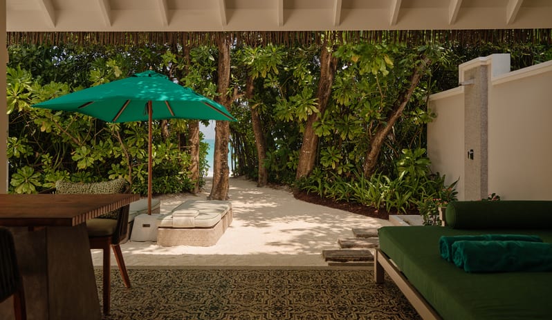 indian-ocean-holidays-maldives-seaside-finolhu-baa-atoll-maldives-beach-villa