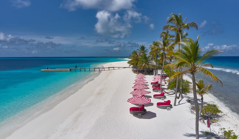 indian-ocean-holidays-maldives-seaside-finolhu-baa-atoll-maldives-crab-shack