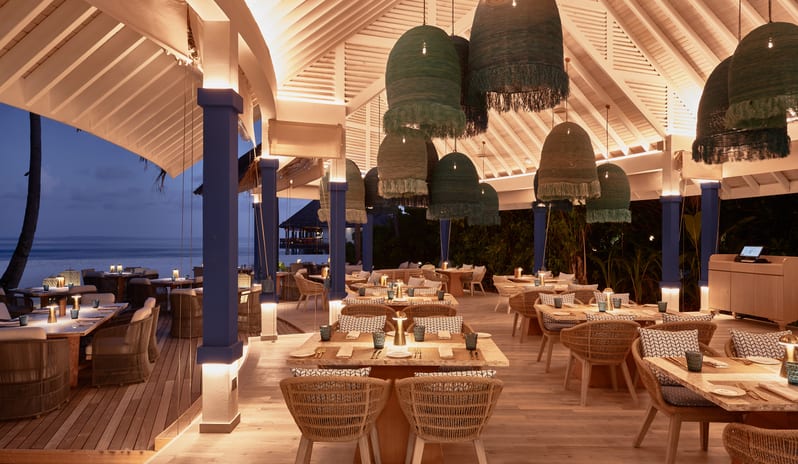 indian-ocean-holidays-maldives-seaside-finolhu-baa-atoll-maldives-arabian-grill