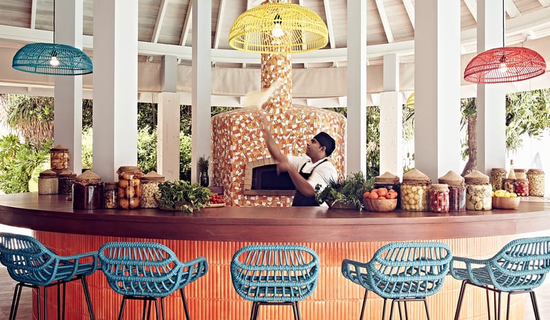 indian-ocean-holidays-maldives-seaside-finolhu-baa-atoll-maldives-beach-kitchen