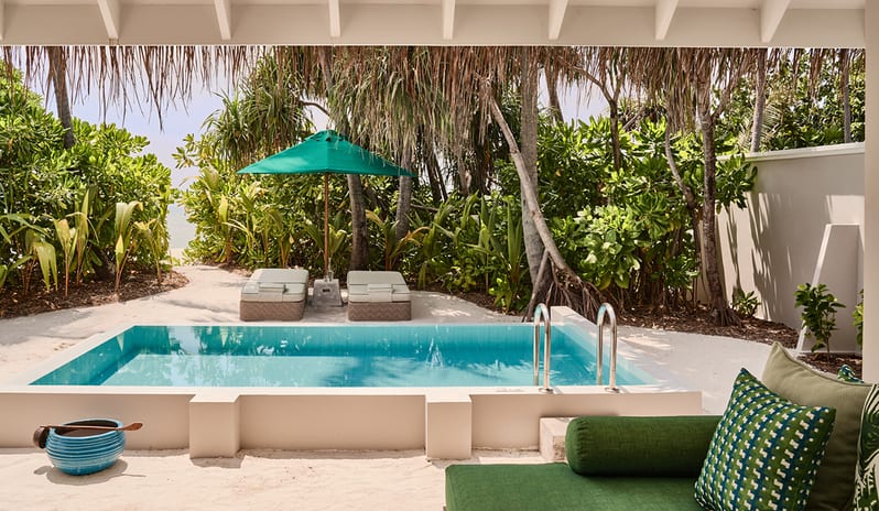 indian-ocean-holidays-maldives-seaside-finolhu-baa-atoll-maldives-Interconnecting- three-bedroom-beach-pool-villa
