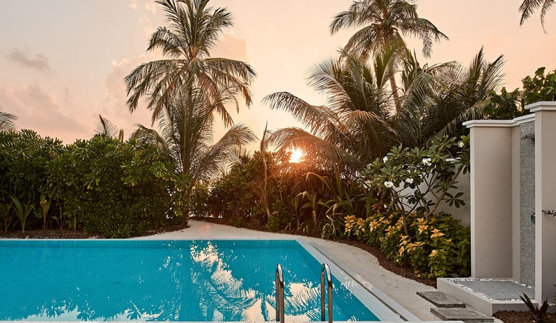 indian-ocean-holidays-maldives-seaside-finolhu-baa-atoll-maldives-Interconnecting- three-bedroom-beach-pool-villa