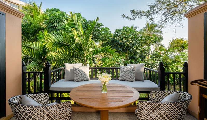 thailand-holidays-hua-hin-cha-am-anantara-hua-hin-resort-hotel-deluxe-garden-view- balcony
