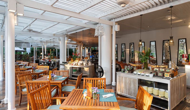 thailand-holidays-hua-hin-cha-am-anantara-hua-hin-resort-hotel-issara-cafe