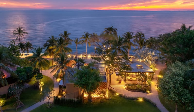 thailand-holidays-hua-hin-cha-am-anantara-hua-hin-resort-hotel-sea-fire-salt