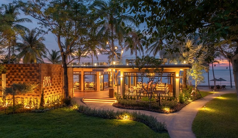 thailand-holidays-hua-hin-cha-am-anantara-hua-hin-resort-hotel-sea-fire-salt