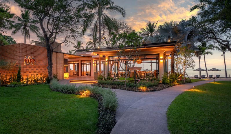 thailand-holidays-hua-hin-cha-am-anantara-hua-hin-resort-hotel-sea-fire-salt