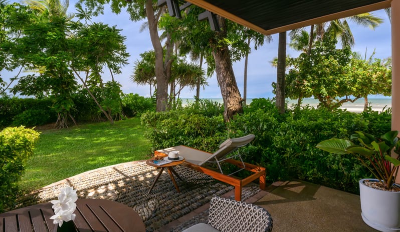 thailand-holidays-hua-hin-cha-am-anantara-hua-hin-resort-hotel-deluxe-sea-view- terrace