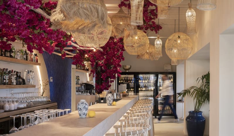 europe-holidays-spain-costa-del-sol-mett-marbella-estepona-ammos