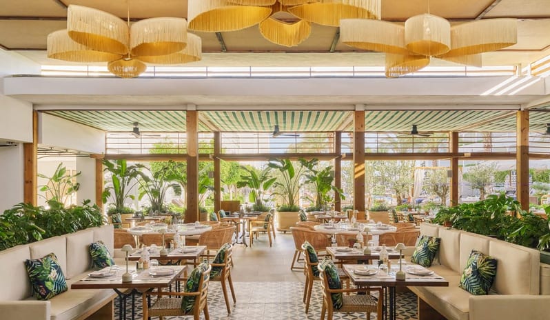 europe-holidays-spain-costa-del-sol-mett-marbella-estepona-isola