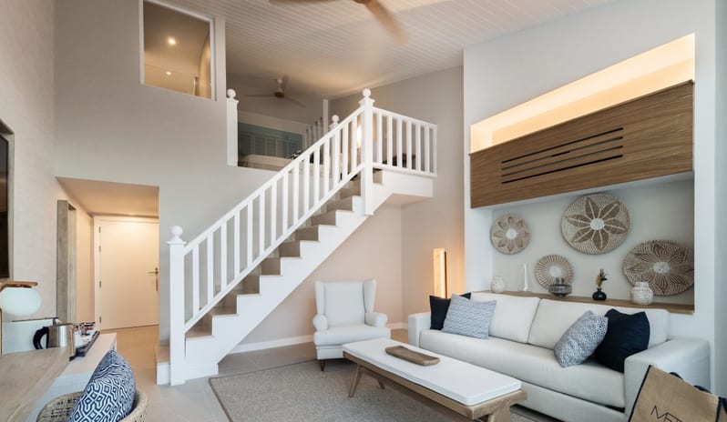 europe-holidays-spain-costa-del-sol-mett-marbella-estepona-sea-view-mezzanine-suite