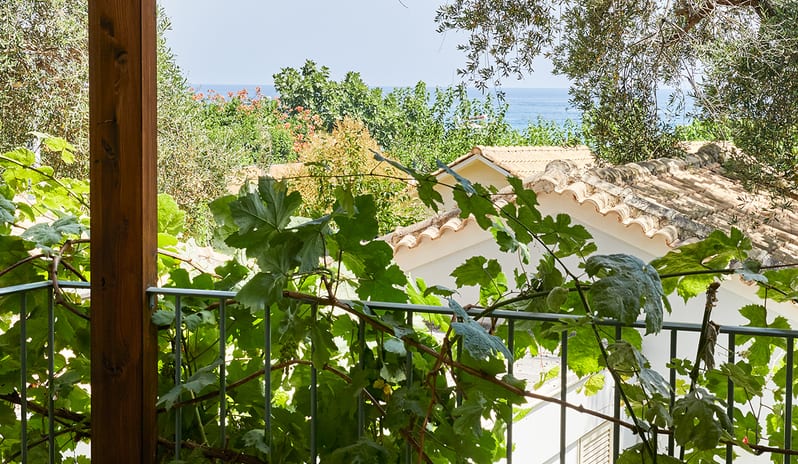 europe-holidays-greece-parga-parga-beach-resort-premium-garden-room-with-partial-sea-view