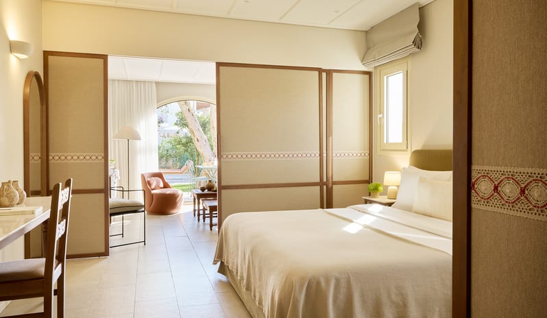 europe-holidays-greece-parga-parga-beach-resort-aura-suite-with-private-pool