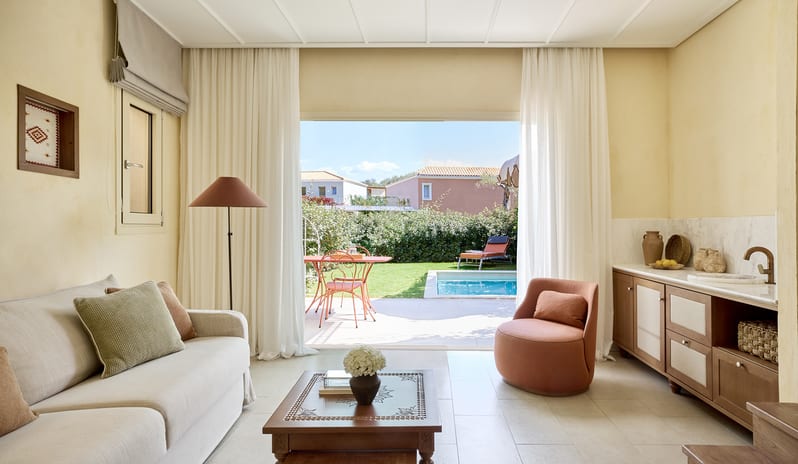 europe-holidays-greece-parga-parga-beach-resort-maison-bliss-suite-with-private- pool