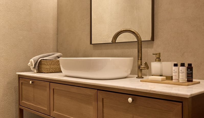 europe-holidays-greece-parga-parga-beach-resort-eden-suite