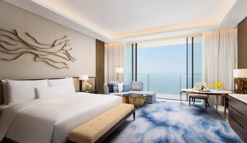 middle-east-holidays-dubai-atlantis-the-royal-two-sky-terrace-family-suite