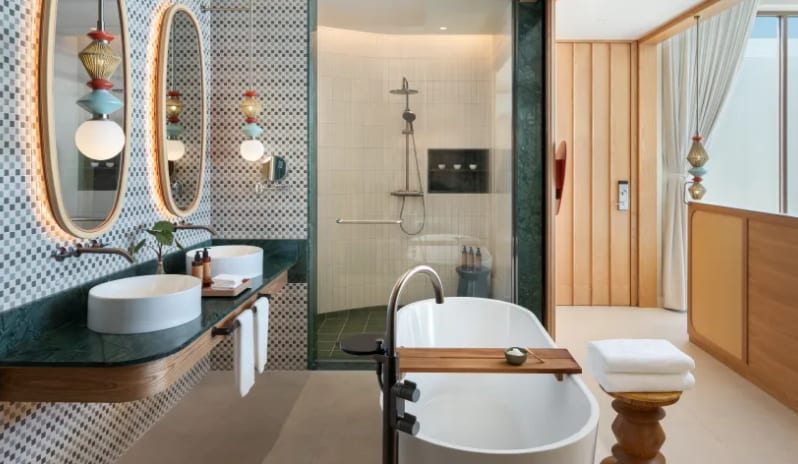 indian-ocean-holidays-maldives-centara-grand-lagoon-maldives-one-bedroom-sunrise-beach-pool-villa