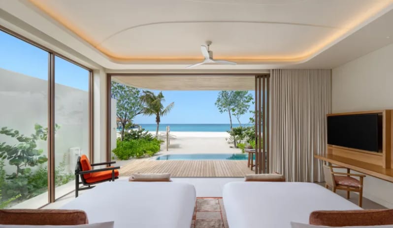 indian-ocean-holidays-maldives-centara-grand-lagoon-maldives-one-bedroom-sunset-beach-pool-villa