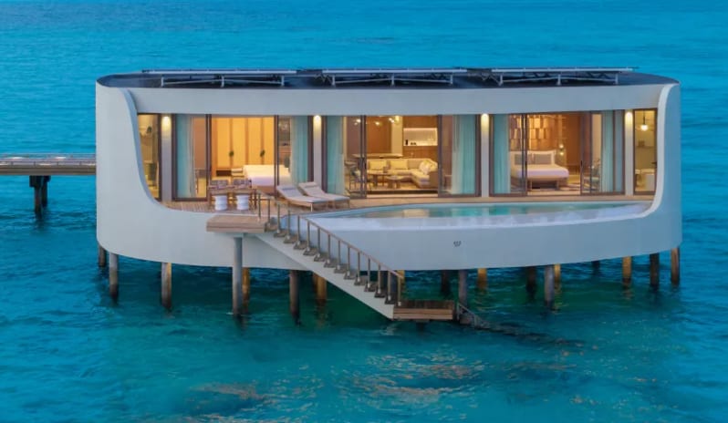 indian-ocean-holidays-maldives-centara-grand-lagoon-maldives-grand-two-bedroom- overwater-pool-villa