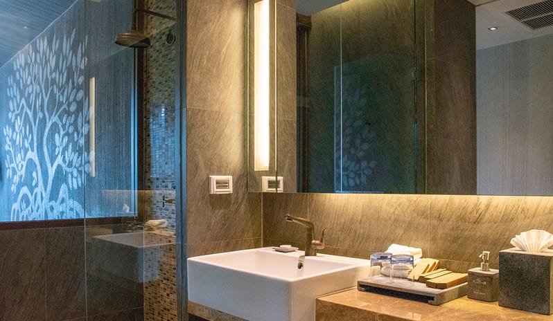 Hotel image at Bathroom & Lake view at Kalima Resort & Villas Khao Lak