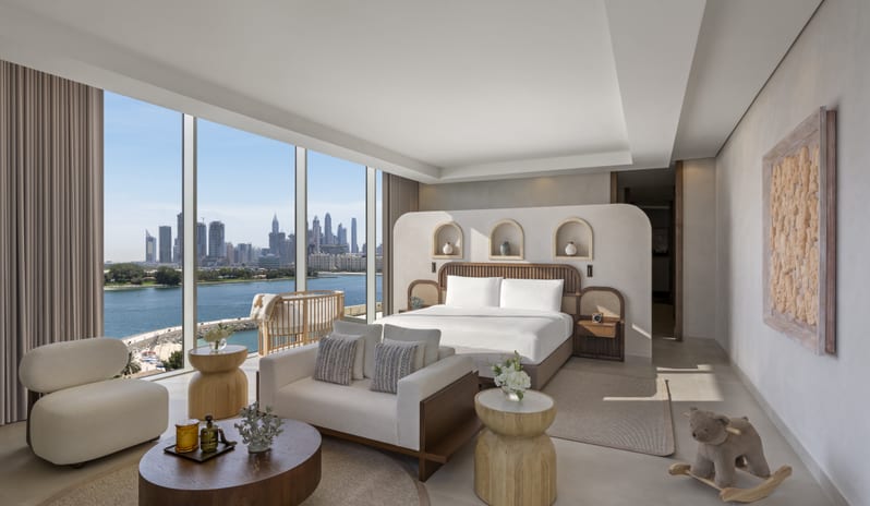 rtpd-uae-grand-king-suite-master-bedroom-2025