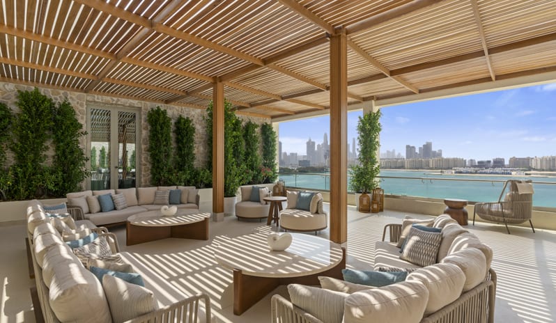 rtpd-uae-grand-king-suite-terrace-2-2025