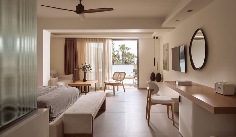 europe-holidays-greece-zakynthos-lesante-classic-luxury-hotel-spa-hotel-superior-suite