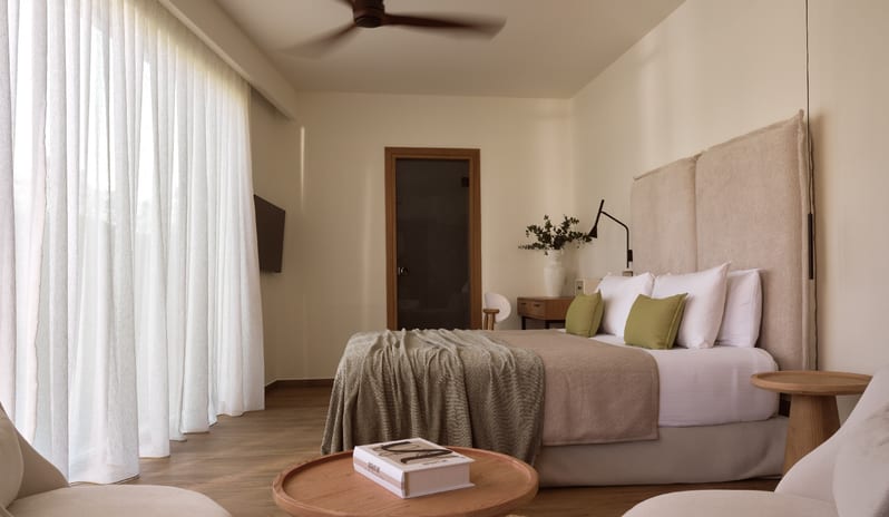 europe-holidays-greece-zakynthos-lesante-classic-luxury-hotel-spa-hotel-executive-room