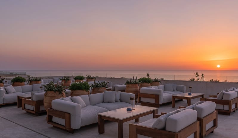 Europe-holidays-cyprus-paphos-cap-st-georges-hotel-resort-chroma-lounge-and-lobby-bar