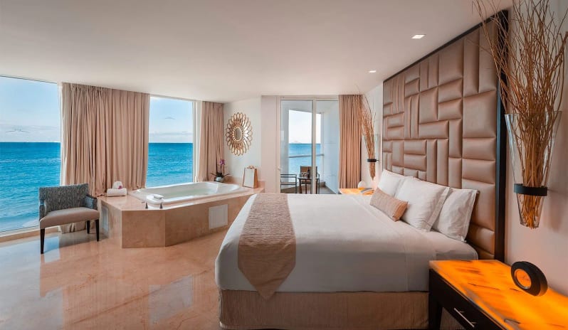 caribbean-holidays-cancun-riviera-maya-playacar-palace-hotel-superior-governor- suite
