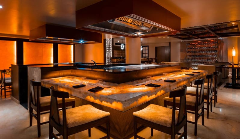 caribbean-holidays-cancun-riviera-maya-playacar-palace-hotel-momo