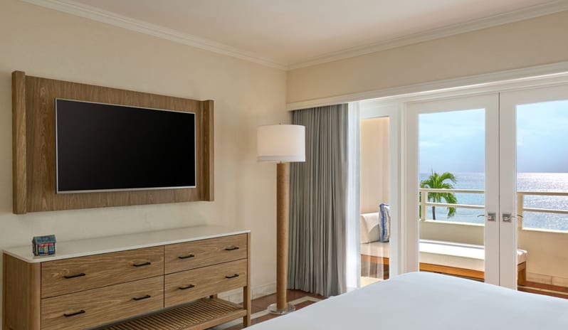 europe-holidays-cyprus-paphos-cap-st-georges-hotel-resort-ocean-front-room-all-inclusive-adults-only-guest-room