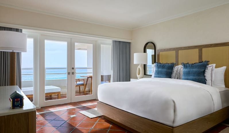 europe-holidays-cyprus-paphos-cap-st-georges-hotel-resort-ocean-front-room-all-inclusive-adults-only-guest-roomm