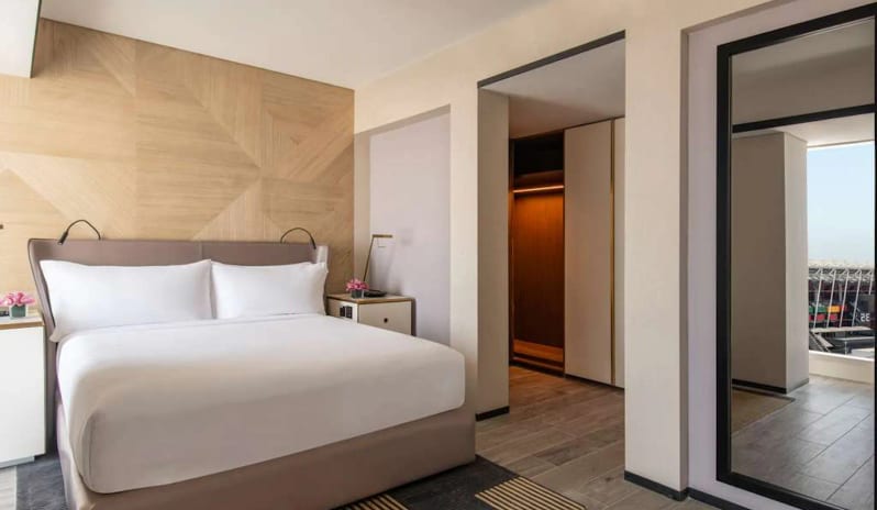 middle-east-holidays-qatar-rixos-gulf-hotel-doha-Senior Suite