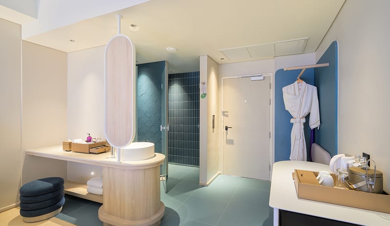 thailand-holidays-phuket-centara-karon-resort-hotel-Superior City View