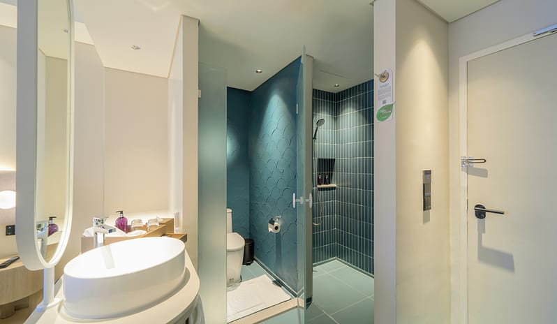 thailand-holidays-phuket-centara-karon-resort-hotel-Superior City View