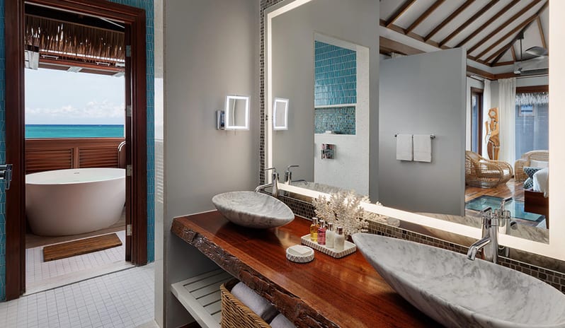 caribbean-holidays-amaica-sandals-royal-caribbean-resort-and-private-island-hotel- OWB