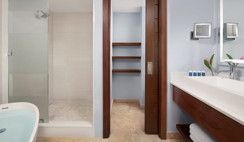 caribbean-holidays-jamaica-sandals-south-coast-hotel- IVS