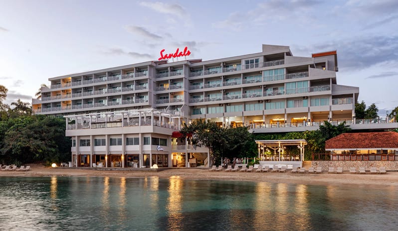 caribbean-holidays-jamaica-sandals-ochi-beach-resort-hotel- GO
