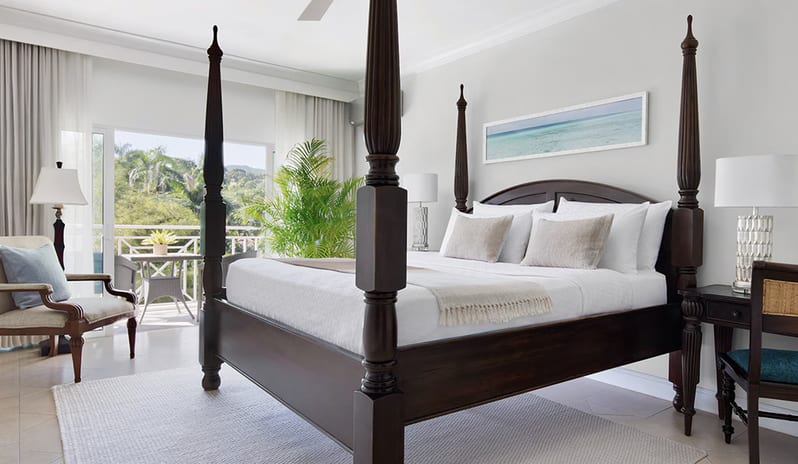 caribbean-holidays-jamaica-sandals-ochi-beach-resort-hotel- LX