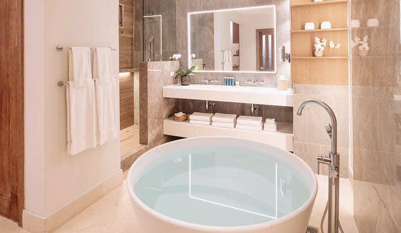 caribbean-holidays-jamaica-sandals-dunns-river-hotel - TSKY