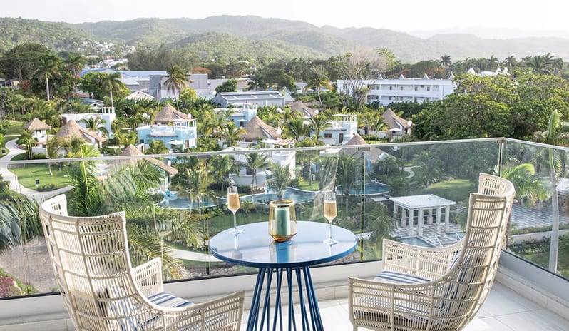 caribbean-holidays-jamaica-sandals-dunns-river-hotel -  TLIT