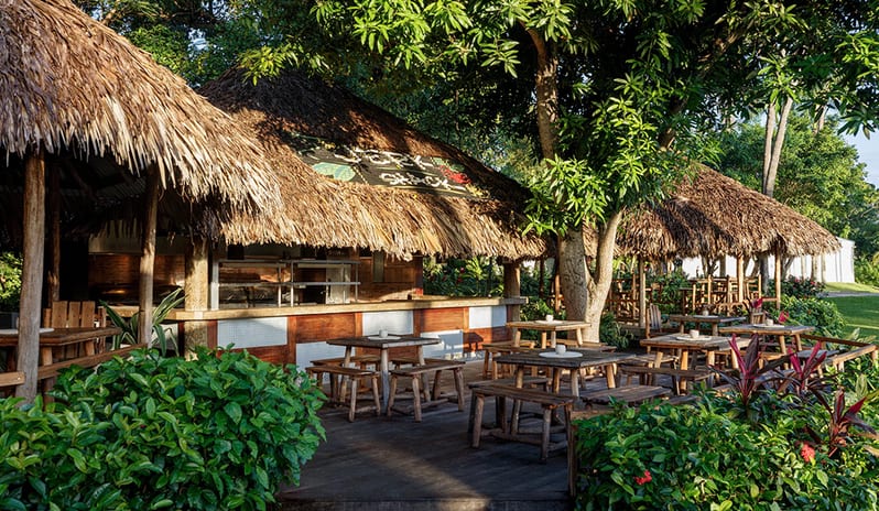 caribbean-holidays-jamaica-sandals-ochi-beach-resort-hotel- The Jerk Shack