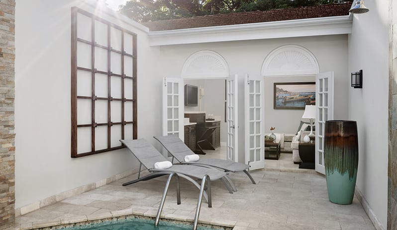 caribbean-holidays-jamaica-sandals-ochi-beach-resort-hotel- RJ