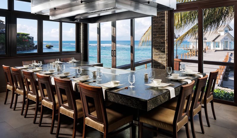 caribbean-holidays-jamaica-sandals-ochi-beach-resort-hotel- Kimonos