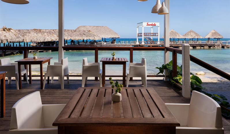 caribbean-holidays-jamaica-sandals-ochi-beach-resort-hotel- Tapas on the Riviera