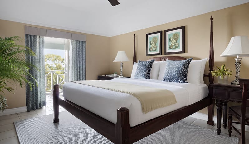 caribbean-holidays-jamaica-sandals-ochi-beach-resort-hotel- MO