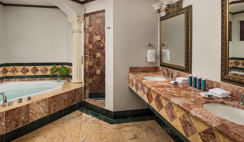 caribbean-holidays-jamaica-sandals-royal-plantation-ocho-rios-hotel- GR